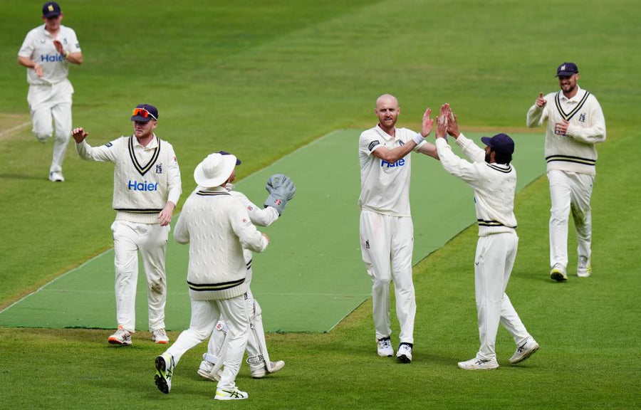 Warwickshire County Championship Cricket: 2025 Title Race