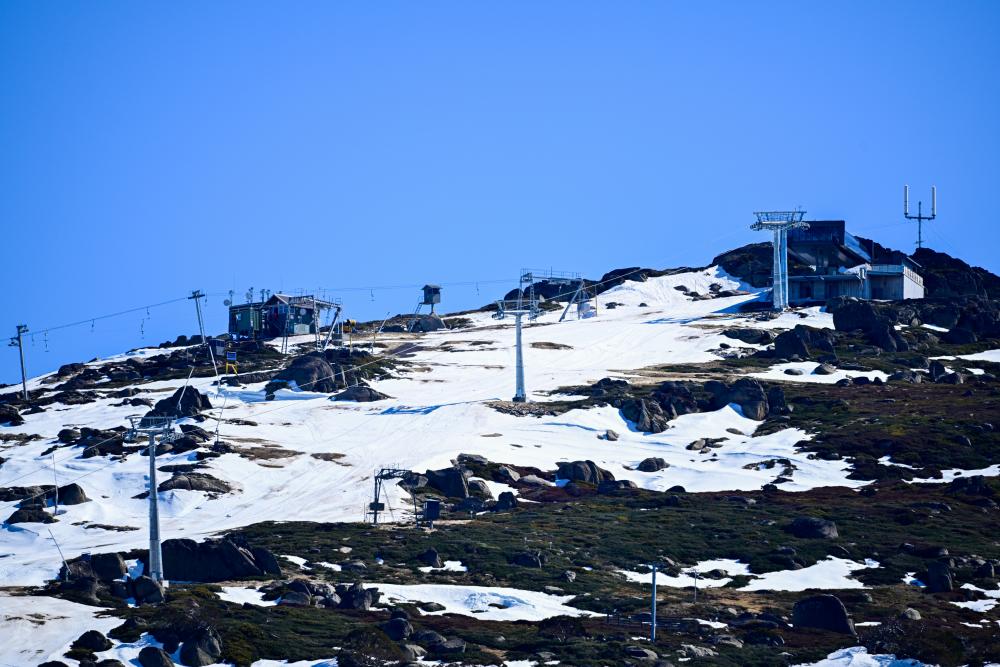 Australia Snow Tourism Faces Bleak Future After Warmest Winter