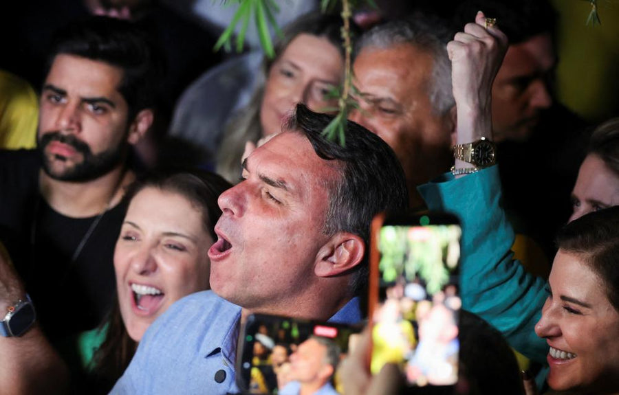 Flávio Bolsonaro Brazil Surge: Far Right and Lula's Failures
