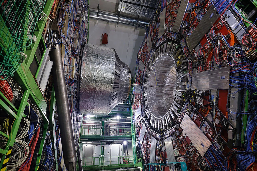 CERN's OS Decision: Replacing 1,000+ Computers or Upgrading Software