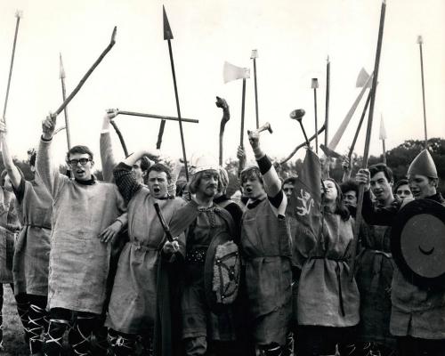 Rare Footage Shows 1966 Battle of Hastings Reenactment Chaos