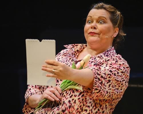 Calendar Girls The Musical Review Heartfelt Hilarious Nudity - grandgoldman.com