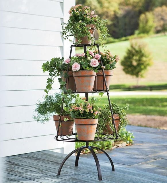 Very creative and easy to make DIY mini gardens! - grandgoldman.com