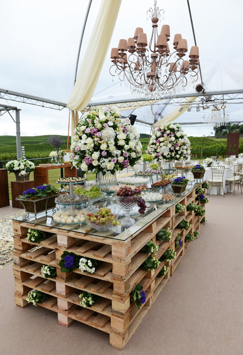 Rustic Ideas for Wedding Decorations with Pallets! - grandgoldman.com