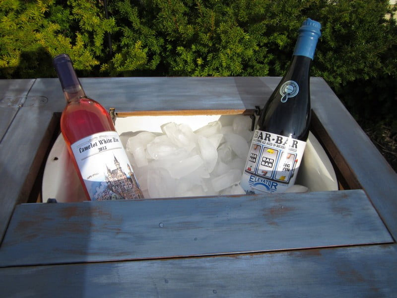 Transforming a Sewing Table into a Drinks Station - grandgoldman.com