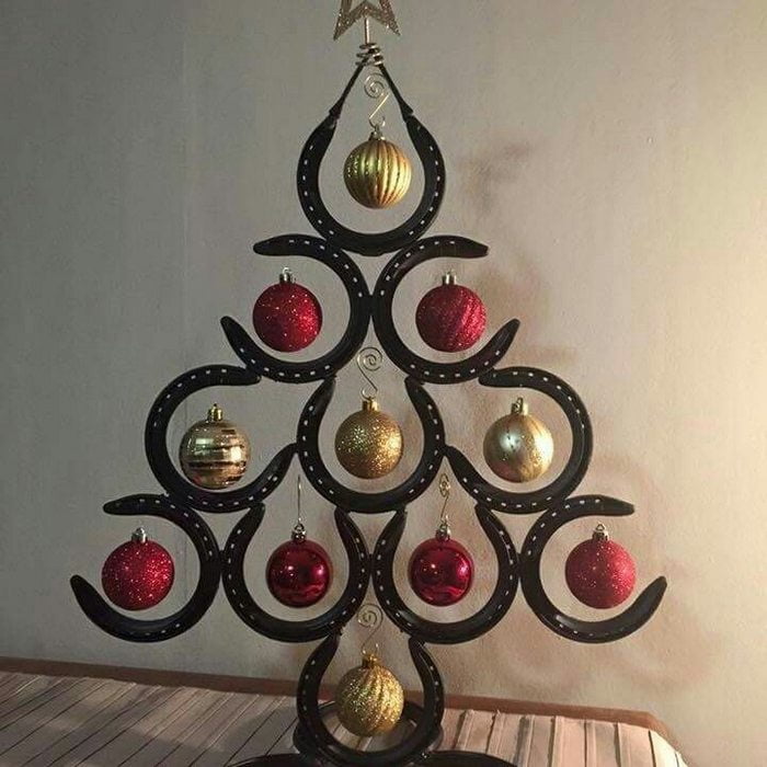 Christmas Trees Made of Horseshoes - grandgoldman.com
