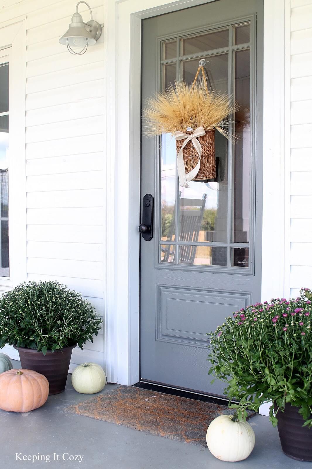 Color Ideas for your Front Door - grandgoldman.com