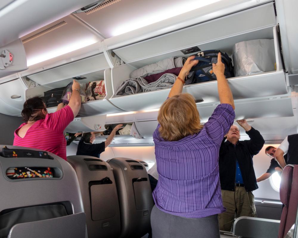 Jetstar Carry-On Luggage Fees: New Overhead Locker Charges