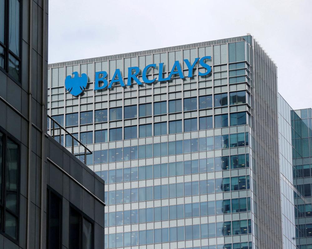 Barclays Return-to-Office Mandate Sparks Staff Revolt