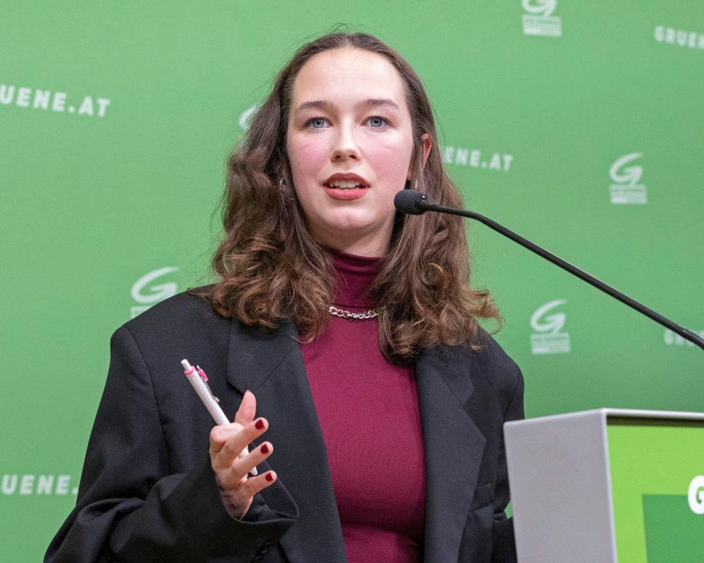 MEP Fights Nude Deepfakes as EU Urged to Act on AI Abuse