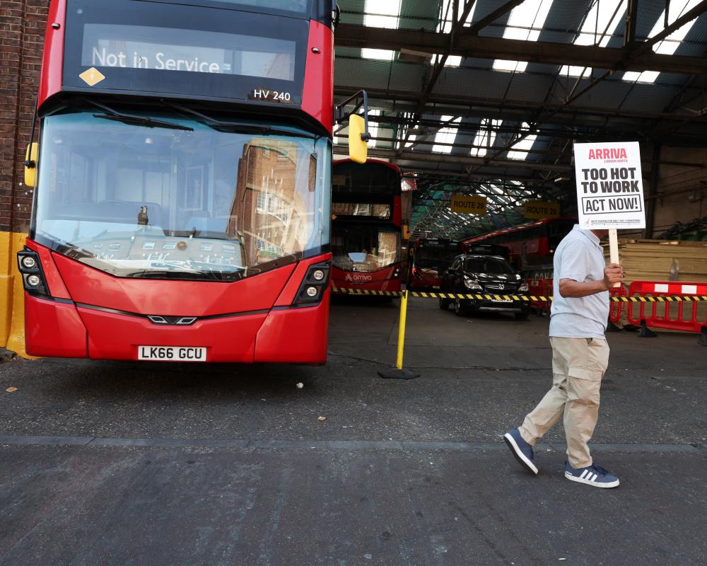 Unite's Mixed Message on Global Heating: Fossil Fuels vs Renewables