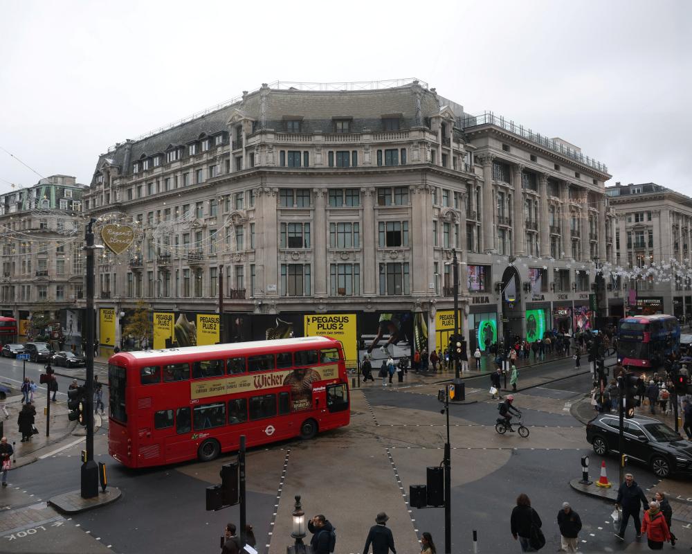 Pedestrianised Oxford Street: What It Means for Transport