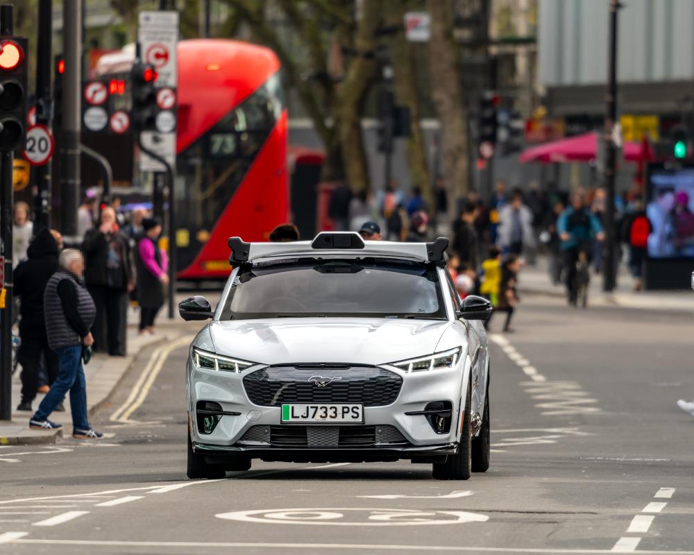 Self-Driving Taxis London: Uber and Wayve Launch Later This
