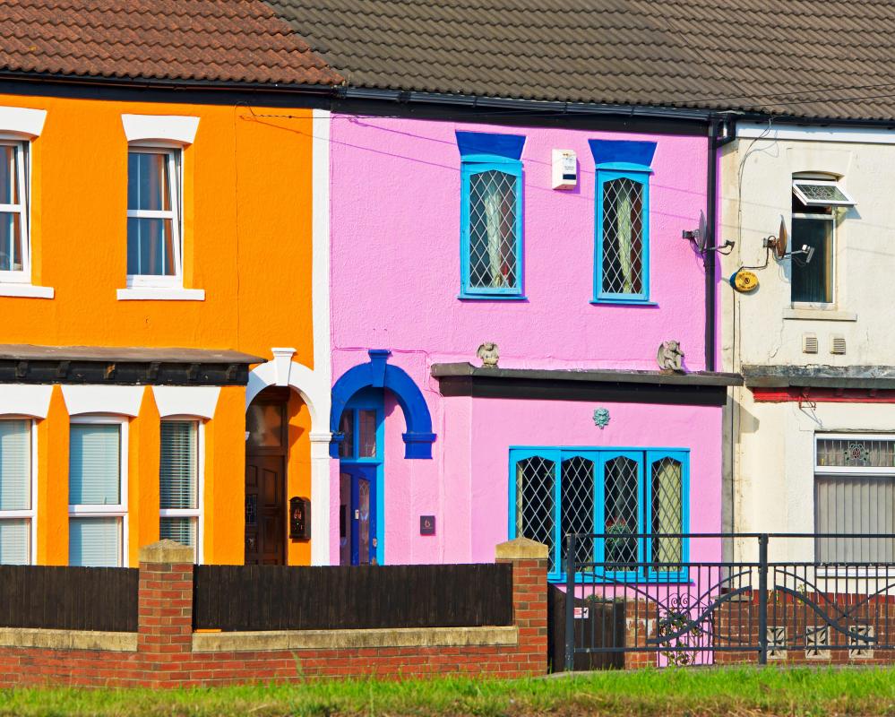 UK House Prices Rise First Time Since April: Nationwide