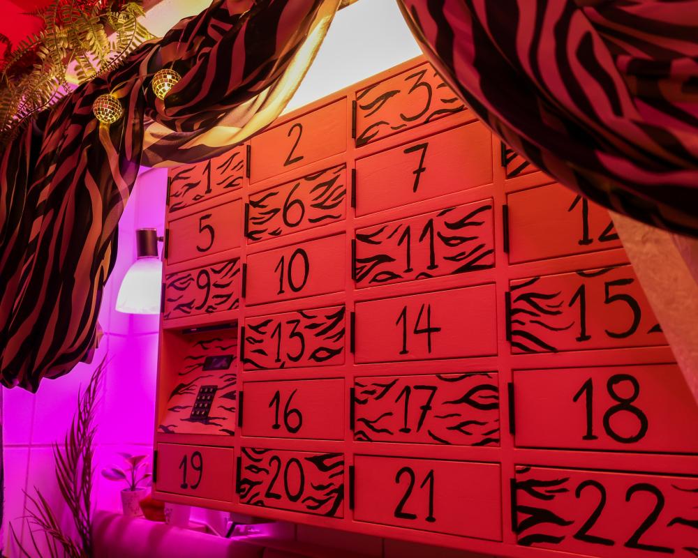 Polish Activists Launch Abortion Pill Locker to Bypass Ban