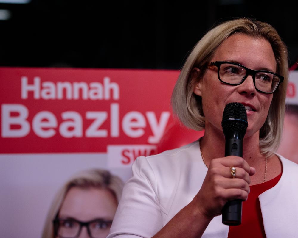 Man Arrested for Nunchucks Threats at Hannah Beazley's Office