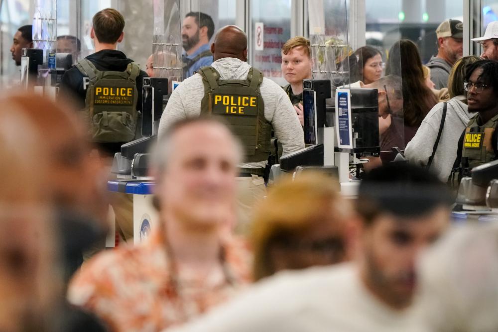 Airline Workers Refuse ICE at Airports as Trump Crackdown Grows