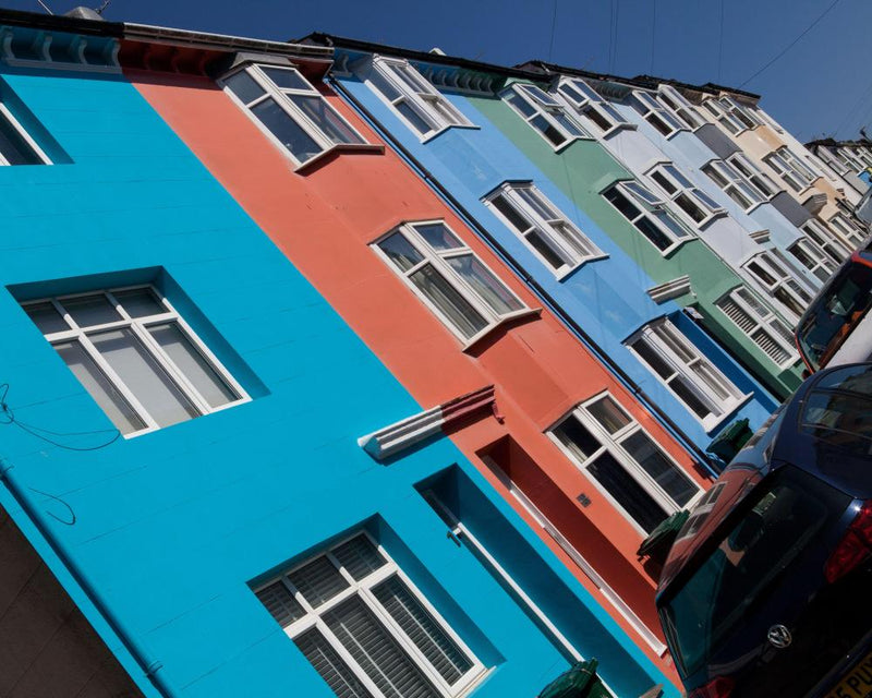 UK House Price Growth Halves as Mortgage Rates Climb Higher
