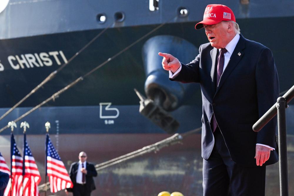 Windfall Tax on Big Oil Profits: Trump Faces Calls Amid Iran War