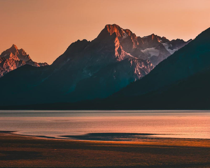 Sunrise by Téa Obreht Review: Secrets and Myths in the American West