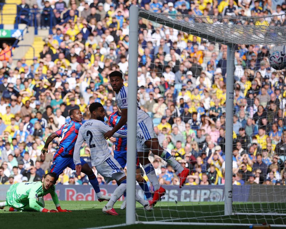 Leeds Extend Unbeaten Start After Crystal Palace Stalemate