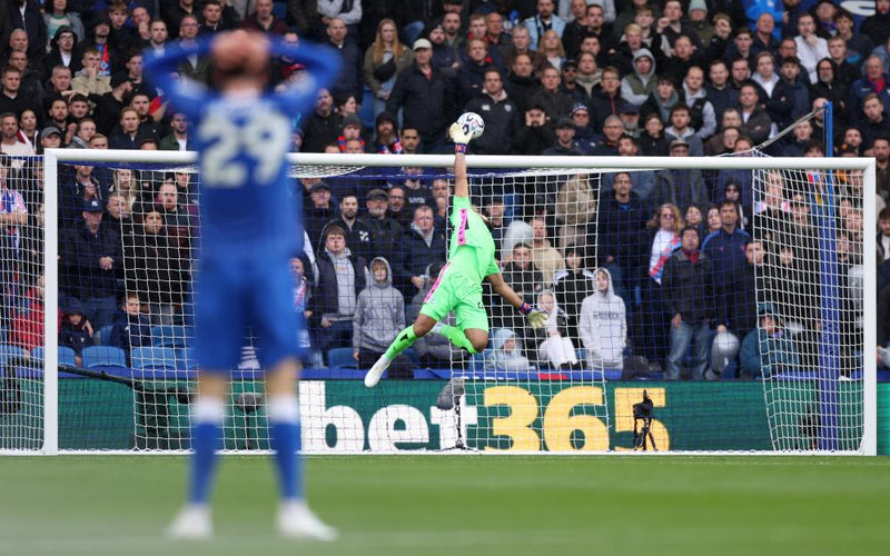Gómez Halfway-Line Wondergoal Sparks Brighton's 5-0 Thrashing