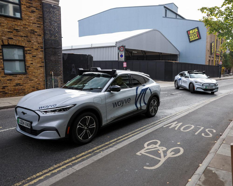 London Robotaxi Rollout Faces Growing Calls for Limits