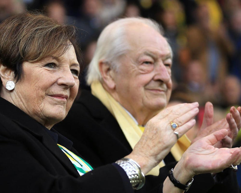 Michael Wynn-Jones, Delia Smith's Husband, Dies at 85