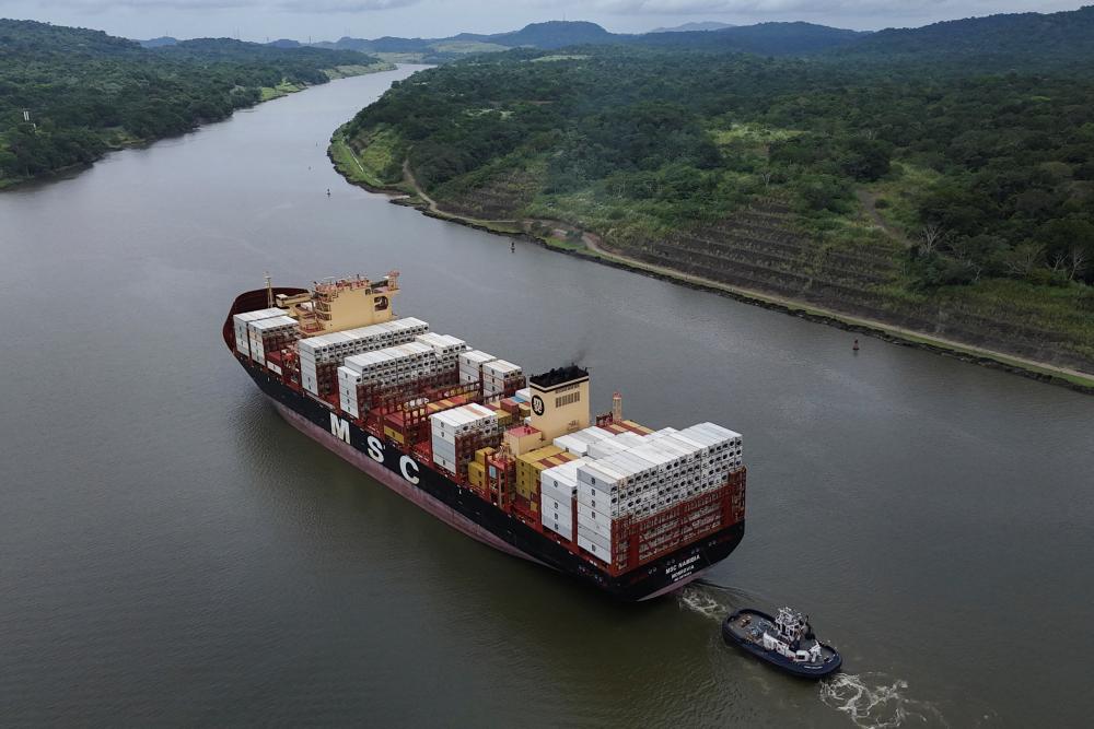 Panama Canal Traffic Cuts: Drought Disrupts Global Shipping
