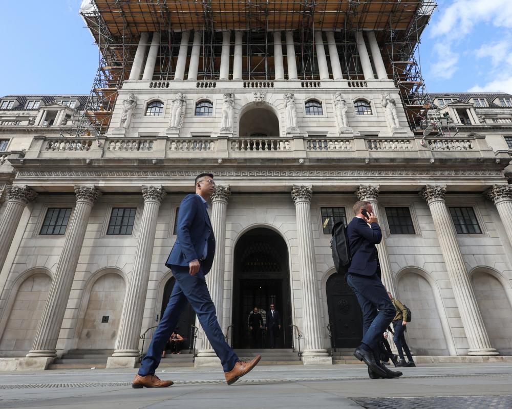 Bank of England Holds Rates at 3.75% but Warns of Future Rises