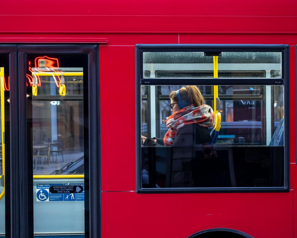 Paying More for Buses Without a Smartphone: The Digital Divide