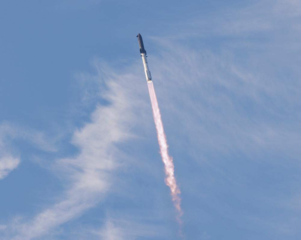 SpaceX Starship Reaches Orbit for First Time in Historic Test Flight