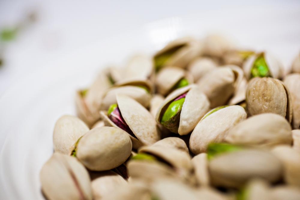 How to Eat Well in Your 50s: A Realistic Guide for Men's Health
