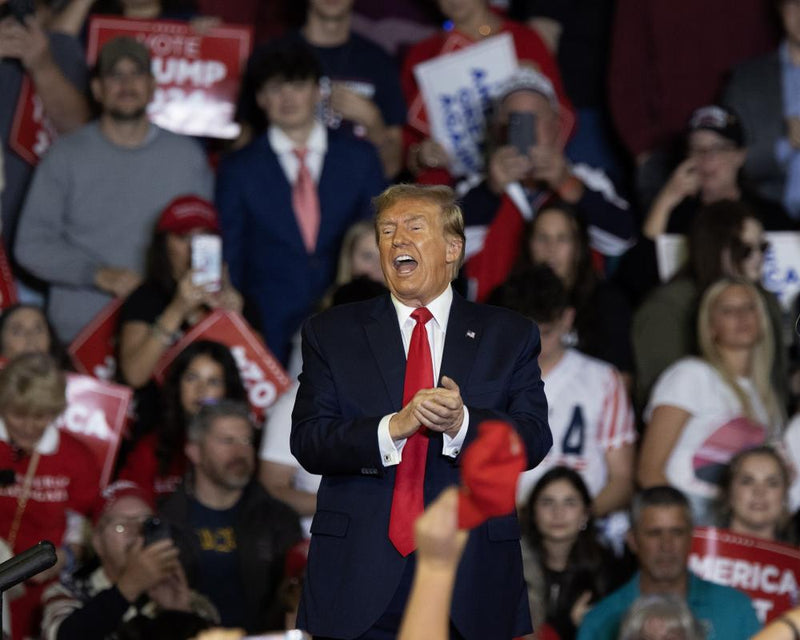 Trump Midterm Strategy: Why He Might Not Care About Winning