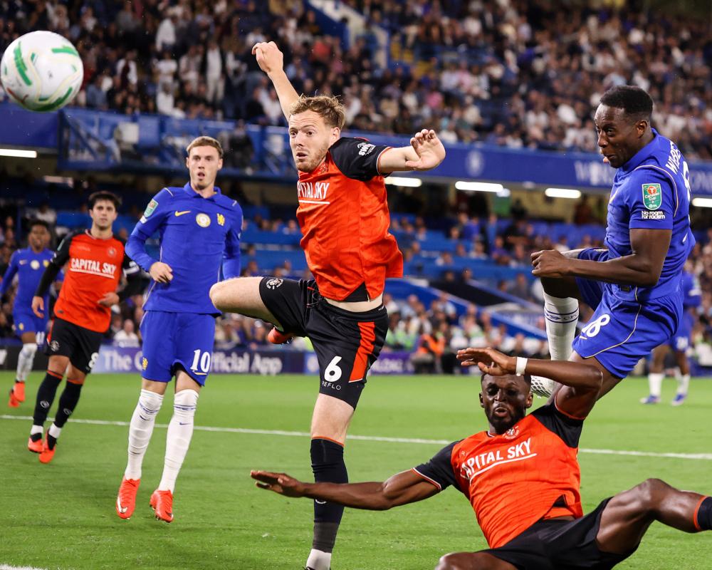 Chelsea's Carabao Cup Win: Welbeck Shines as Fernández Saga Looms