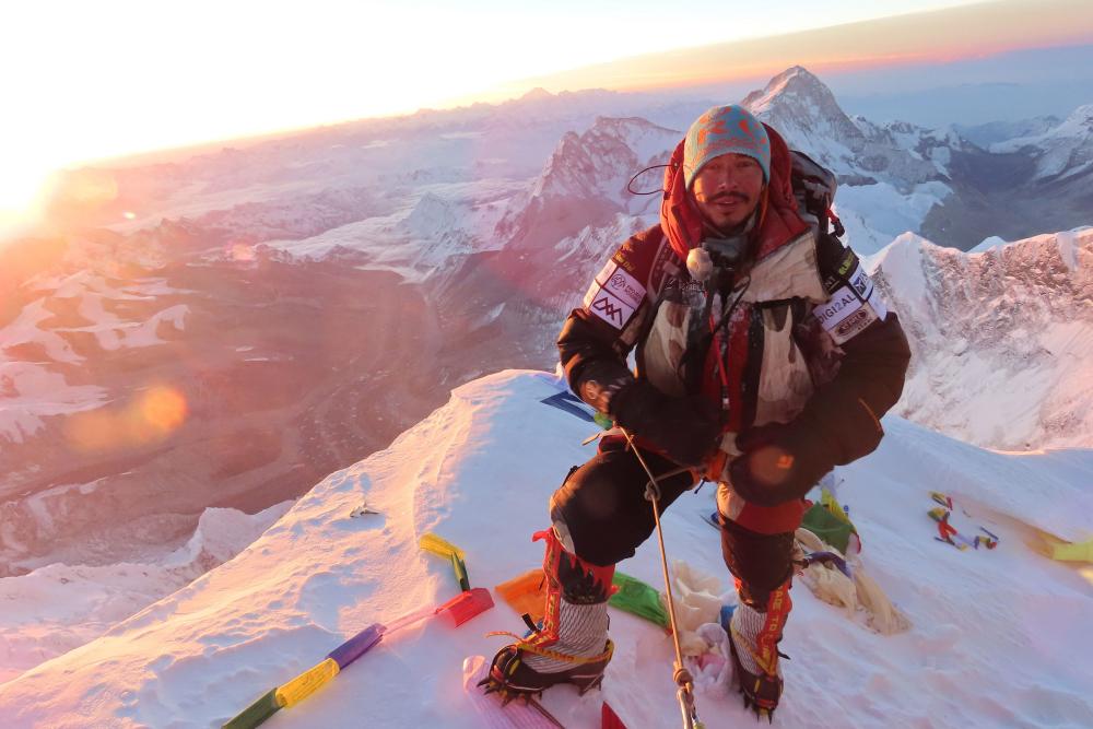Nirmal Purja Avalanche: 11 Climbers Struck on Broad Peak
