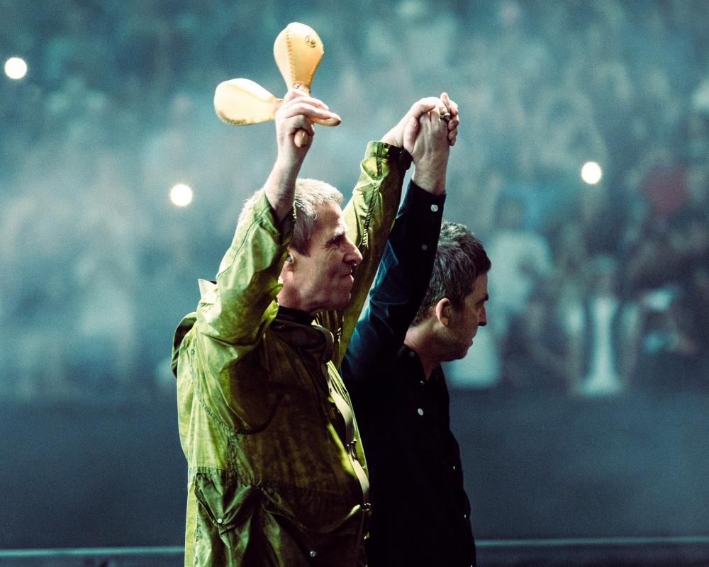 Oasis 2027 Tour: Knebworth Return and Global Dates