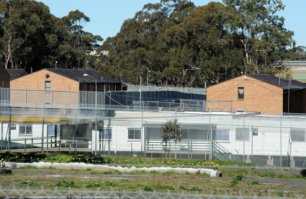 Villawood Detention Centre Report Reveals Drug Dealing and Fear