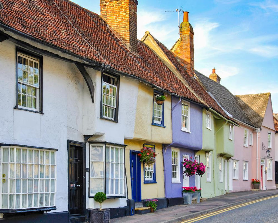 UK House Prices Flatline as Rising Mortgage Costs Weigh on Market