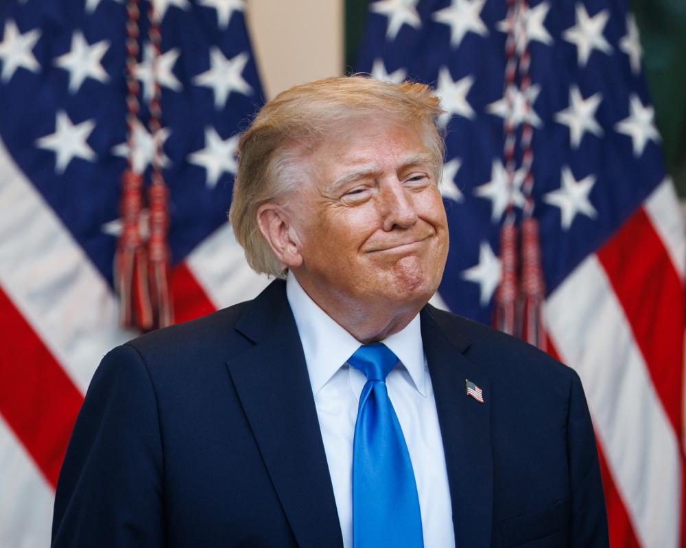 Trump Approval Rating Plummets as His Fortune Grows