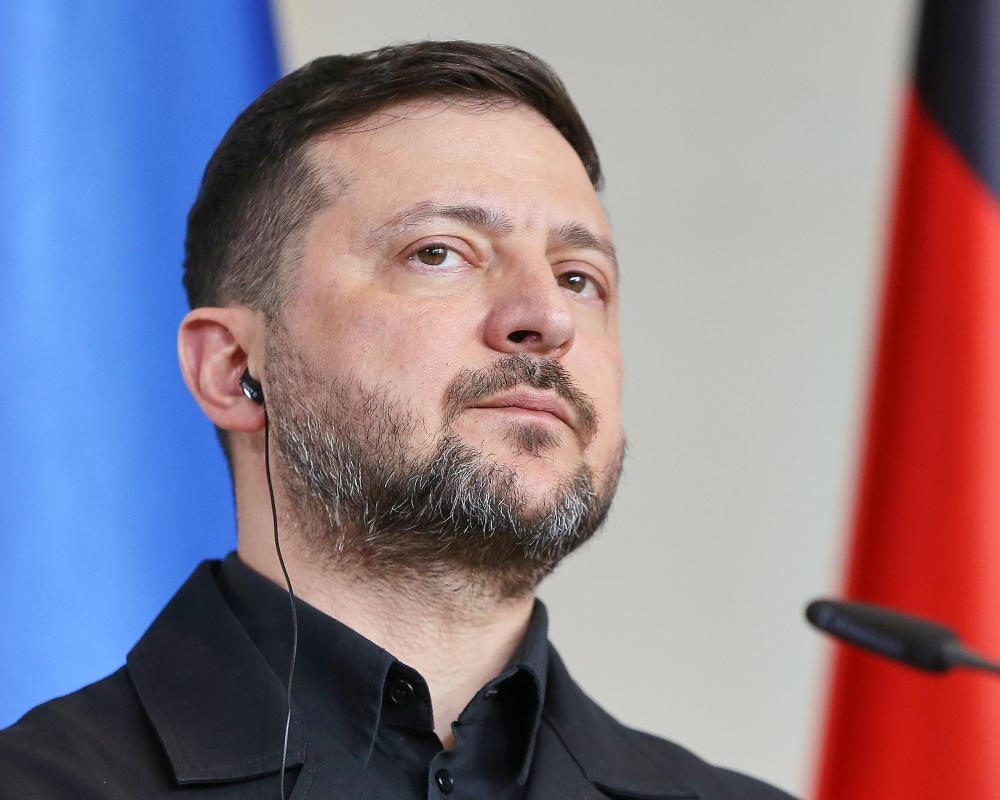 Ukraine Spy Services Shootout: Zelenskyy Calls It Disgraceful