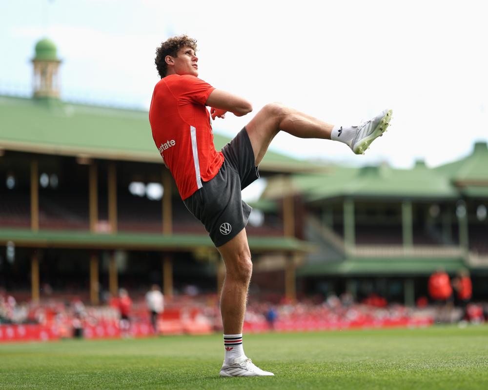 Sydney Swans vs Fremantle Dockers: AFL Preliminary Final Showdown