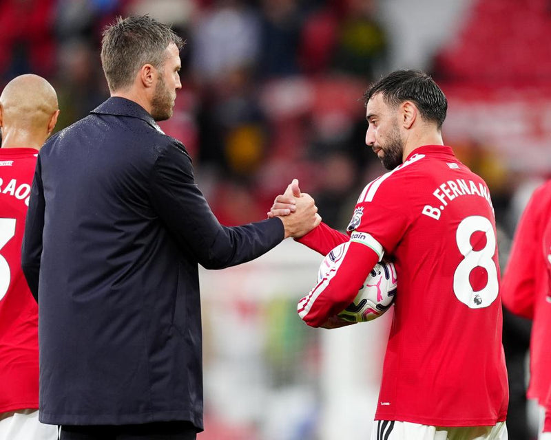 Fernandes Commits to Turning Manchester United Season Around