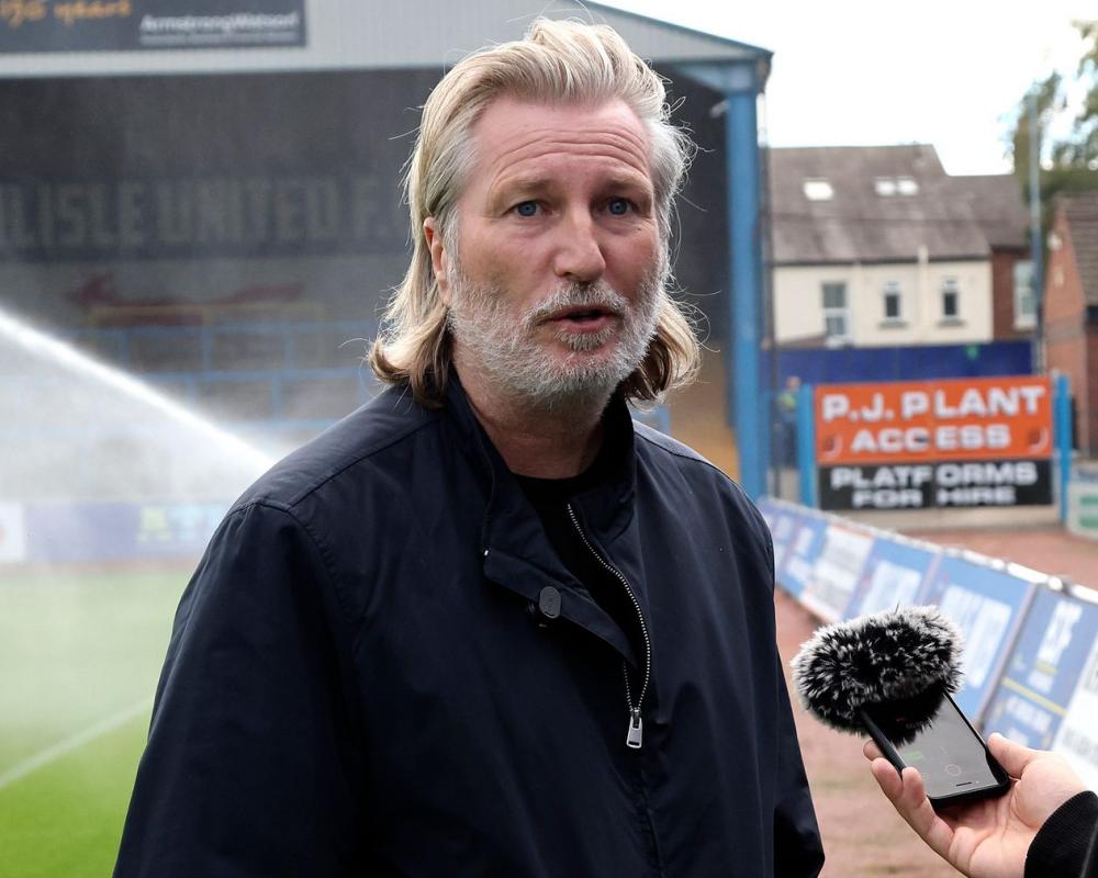 Robbie Savage Takes Peterborough Job: Managerial Appointment