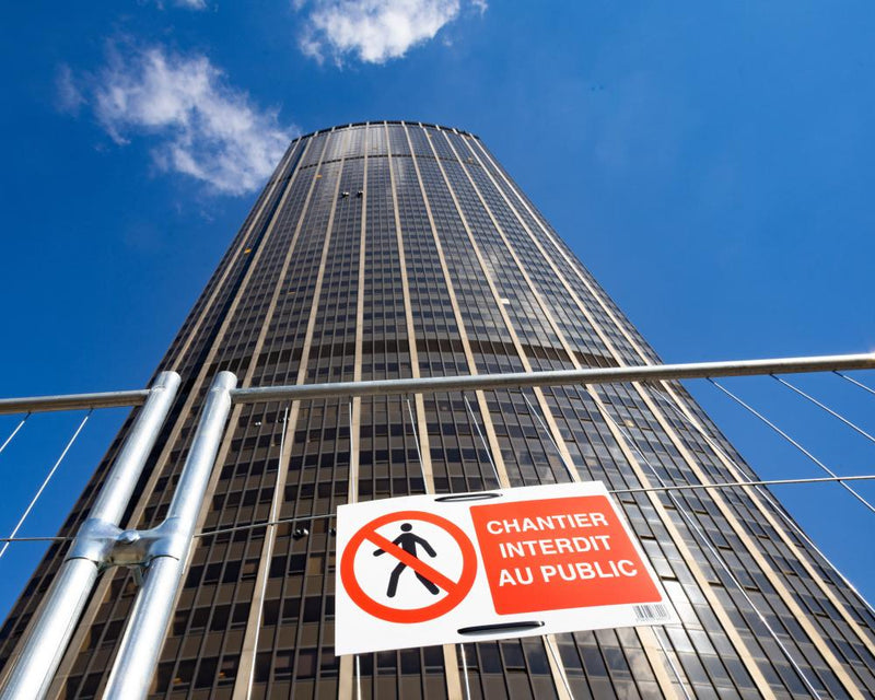 Tour Montparnasse Renovation Halted by Owner Disagreements