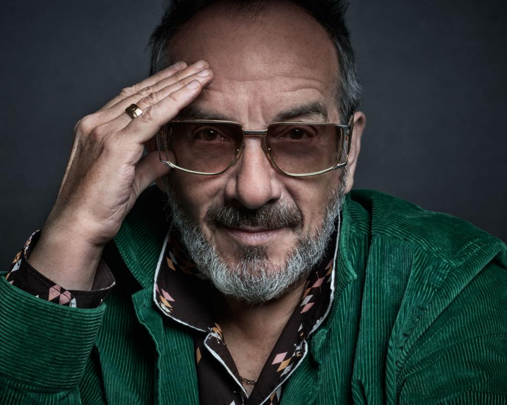 Elvis Costello Playlist: Pink Floyd, Bob Dylan and Hendrix
