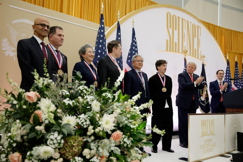 Trump Hosts Tech Billionaires Awards Party Amid Criticism