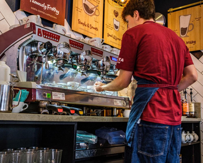 Minimum Wage Freeze: Tories Push 5-Year Plan for Youth Jobs