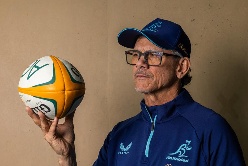 Wallabies Coach Les Kiss: Springboks Challenge and Rugby Belief