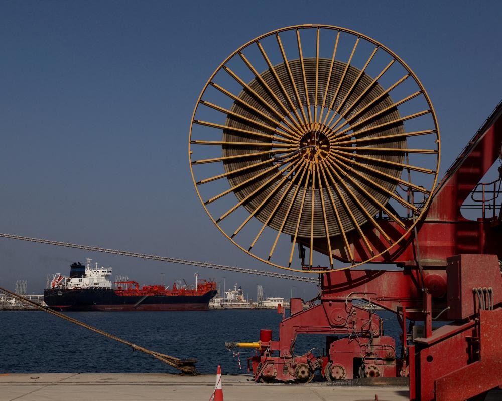 Oil Price Approaches $100 a Barrel After Saudi Attacks